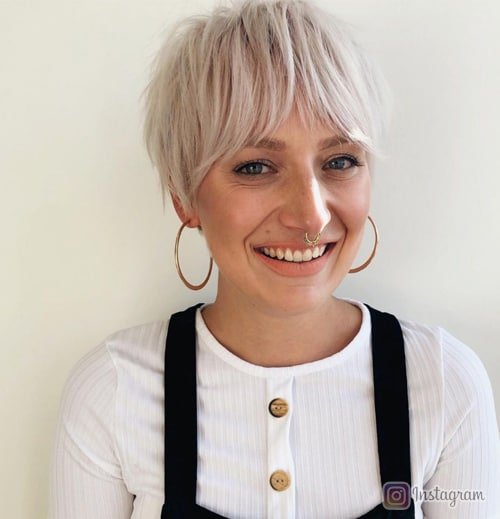 Textured Pixie with Choppy Layers: