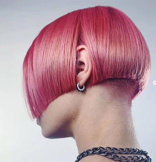 Pastel Pink Bob with Layers and Bangs Airy 2024 Styles