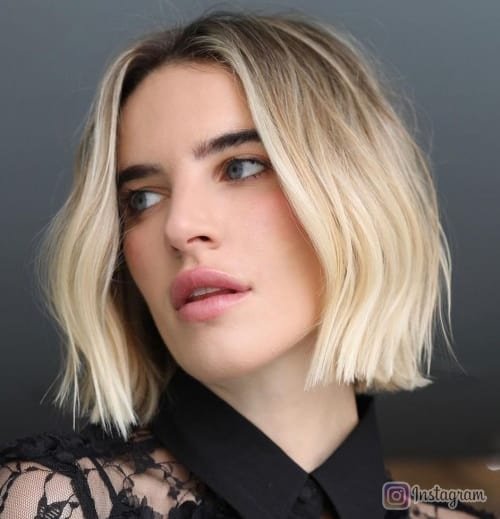 Bring Your Thin Hair to Life with a Chin-Grazing Bob and Blonde Balayage.